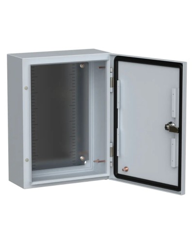 ЩМП-40.30.15 TITAN 5 УХЛ1 IP66 400x300x150 (TI5-10-N-040-030-015-66). Шкаф металлический с монтажной платой. IEK в Батайске