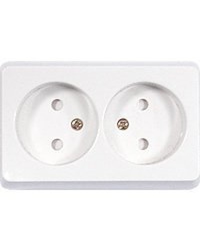 Розетка двойная открытой установки без з/к, белый, LK Standard (813604). Розетка без заземляющих контактов с защитными шторками. Экопласт в Батайске